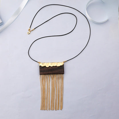 Sandalwood Tassel Necklace