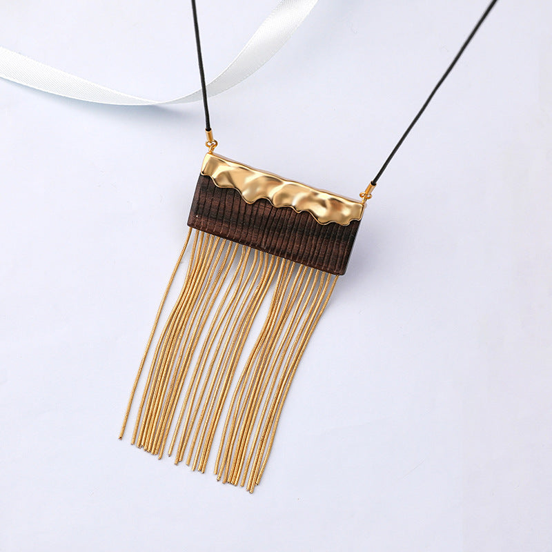 Sandalwood Tassel Necklace